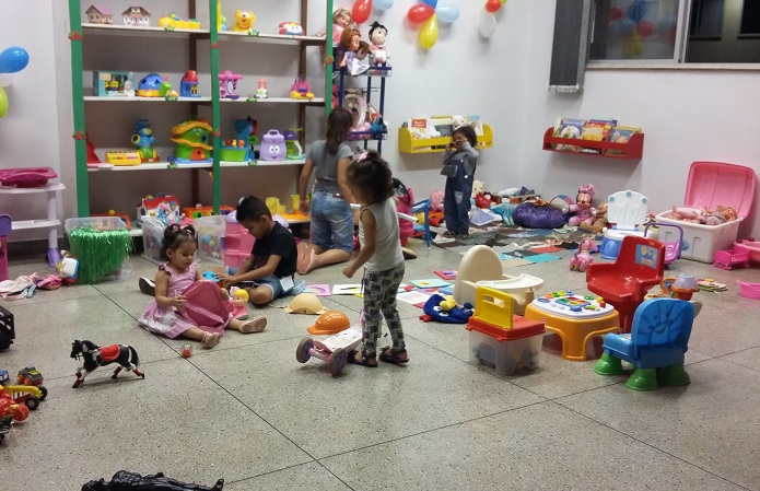 Filhos de alunos e servidores do IFG Aparecida foram protagonistas na inauguração da Brinquedoteca Filhos de alunos e servidores do IFG Aparecida foram protagonistas na inauguração da Brinquedoteca